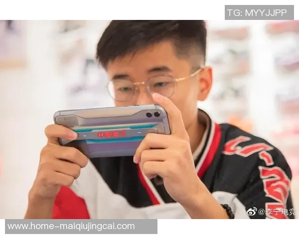 世界杯新闻和平精英热议LNG战队灵活性引发的争议与战术分析